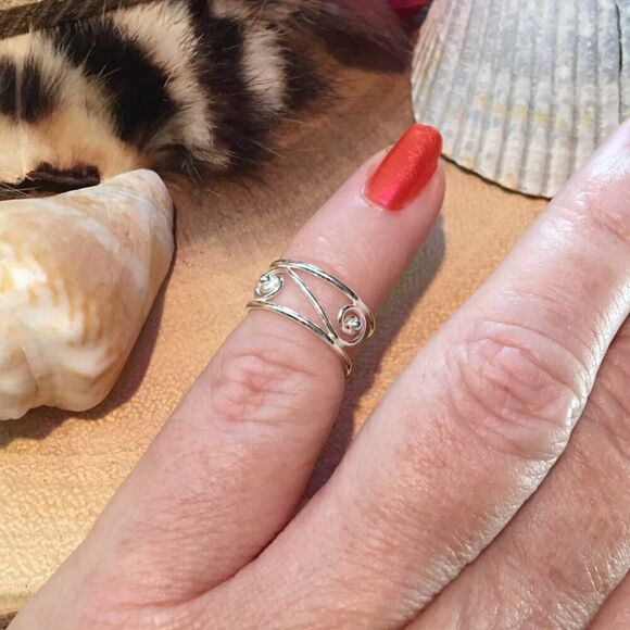 Wide Band Swirl Sterling Silver Toe Ring - Picture 4 of 5